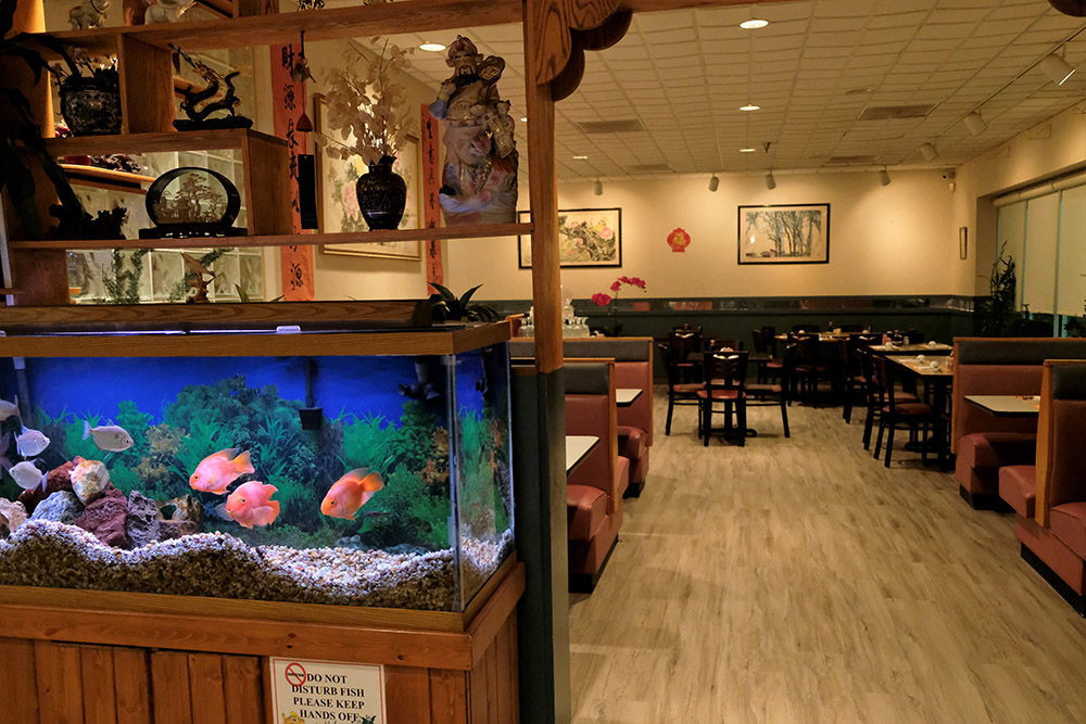 Dining room at China Sea of Absecon